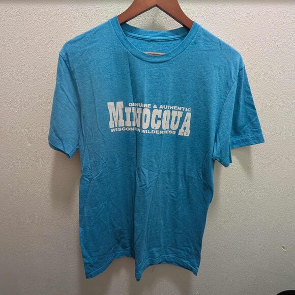 *10/$10* Men's Blue Minocqua Graphic T-shirt - Size Medium - Picture 1 of 2
